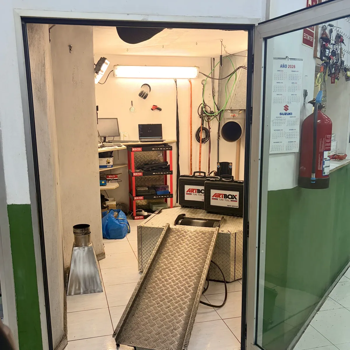 El taller de TodoMoto (foto 7 de 10)